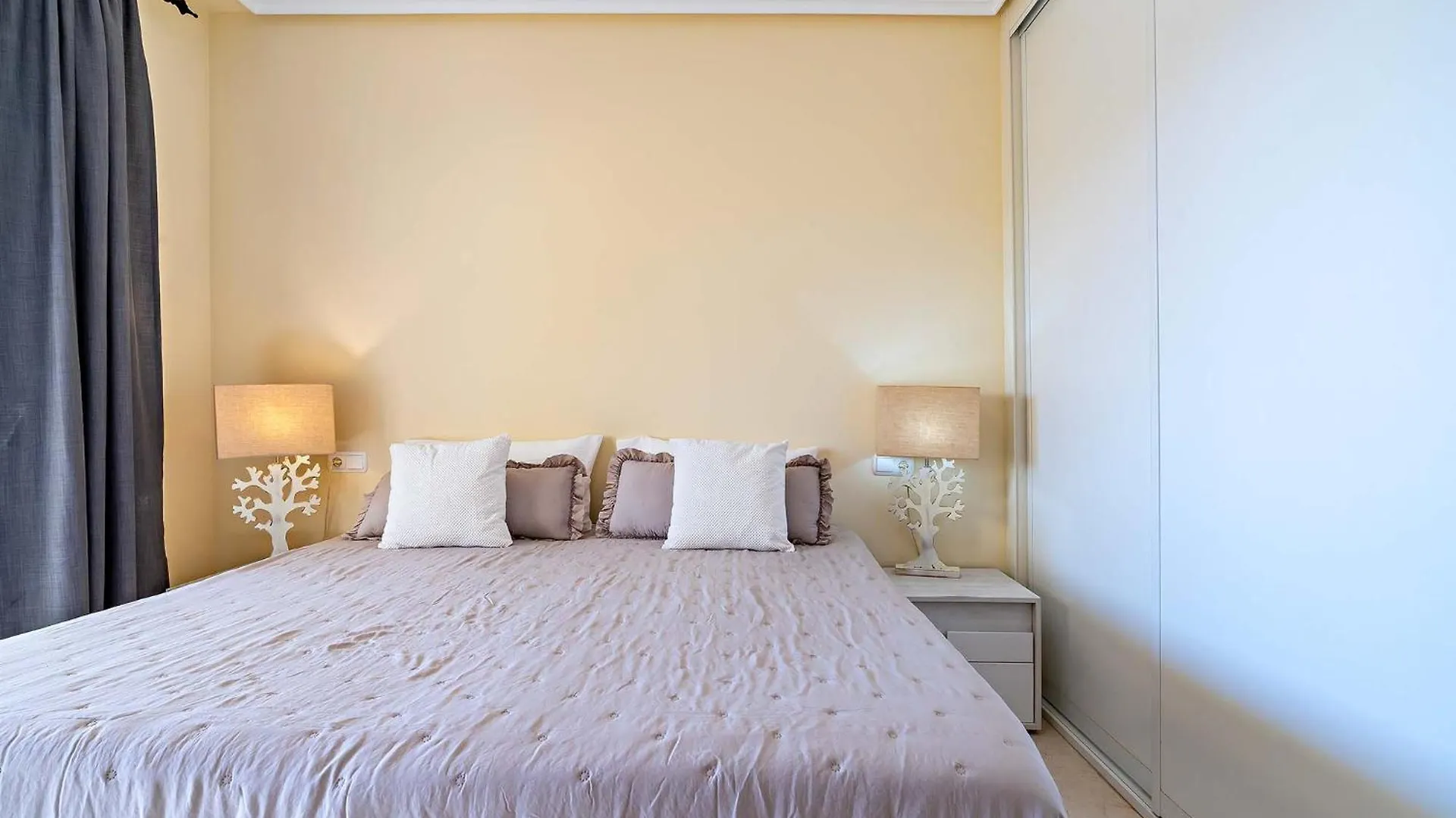Apartment Paraiso Villa Romana Residencial Roquetas de Mar Spain